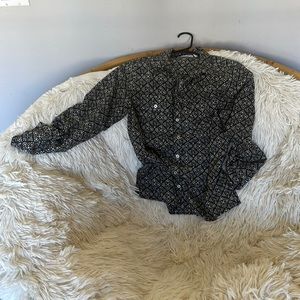 Wrinkle free, lightweight/airy great for traveling or business casual w/trousers